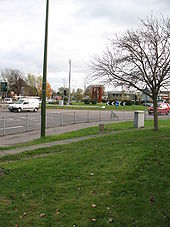 Robin Hood roundabout - Geograph - 606665.jpg