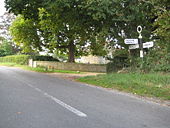 Greatham- Old WSCC signpost - Geograph - 1500000.jpg