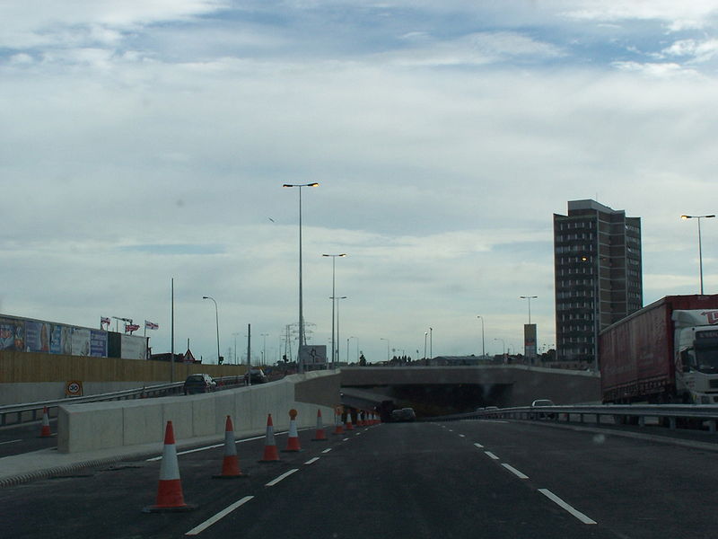 File:New Broadway underpass, Belfast - Coppermine - 18989.jpg