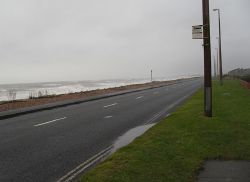 Bus stop in Sea Road - Geograph - 1669868.jpg
