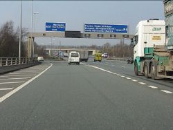 Leaving the M6 motorway, northbound at junction 21 - Geograph - 2359029.jpg