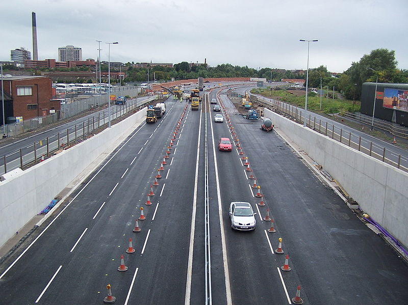 File:View of Westlink looking south at Grosvenor Road - Coppermine - 15052.jpg