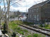 Level crossing (C) Ray Durrant - Geograph - 2919321.jpg