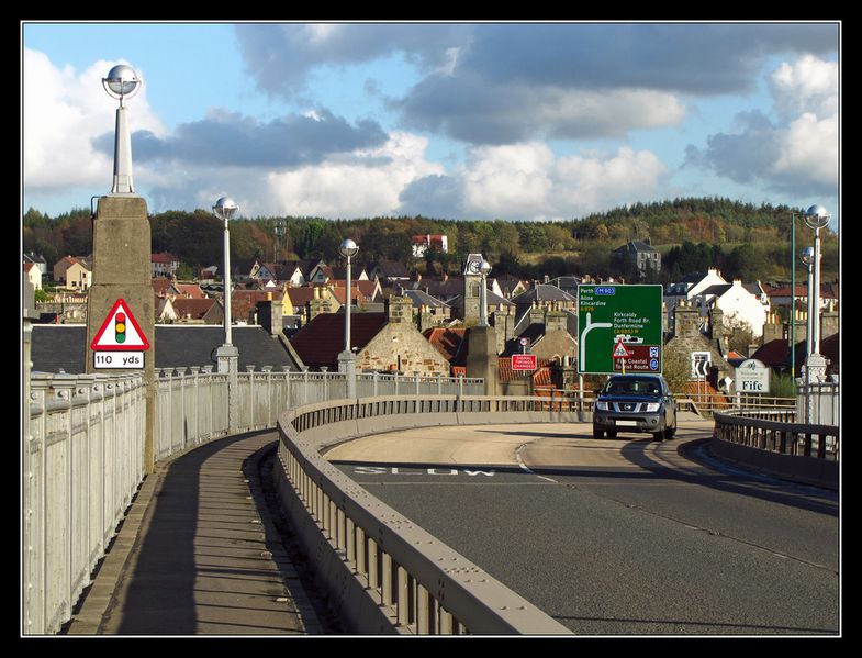 File:Kincardinebridge.jpg