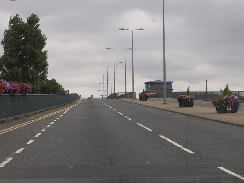 File:A180 Grimsby bridge.jpg