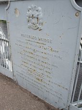 Waterloo Bridge plaque.jpg