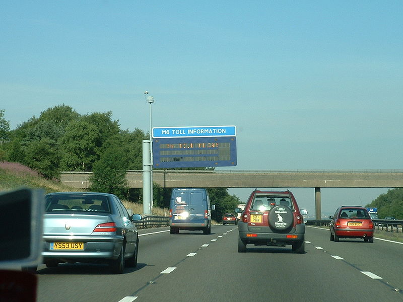 File:M6 on approach to junction with M6 Toll - Coppermine - 7040.jpg