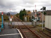 Tygwyn Level Crossing (C) John Lucas - Geograph - 1074860.jpg