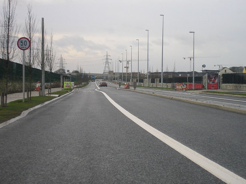 File:New road and bus stops in West Dublin - Coppermine - 16083.JPG