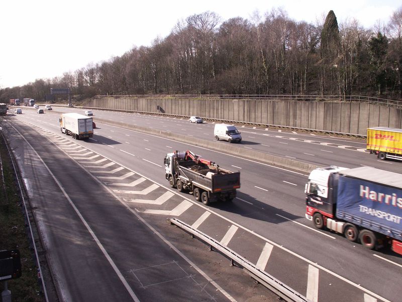 File:M27 west Rownhams.jpg