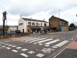 The new Jug and Barrel, Town Street, Stanningley - Geograph - 6315296.jpg