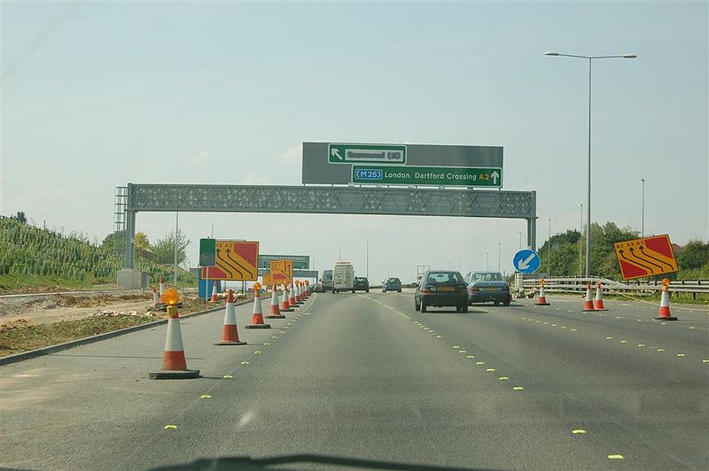 File:A2 Re-alignment Pepperhill to Cobham (London-bound) - Coppermine - 18135.jpg
