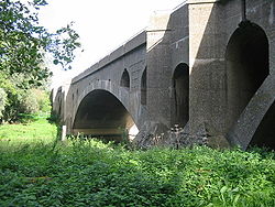 A1 Bridge Over the Nene at Wansford - Geograph - 255904.jpg