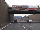 Aston Expressway tourist information gantry.jpg