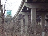 A34 Volvercote Viaduct looking north with nothbound roadsign clearly seen. This viaduct is to be replaced by the HA. - Coppermine - 16240.jpg