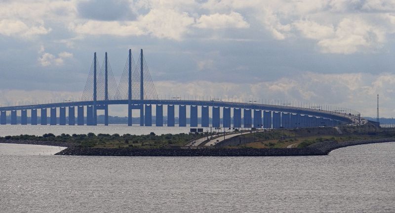 File:Oresund Bridge.jpg