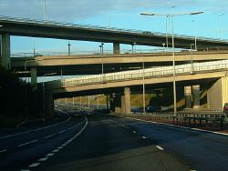 M25 junction 21 - Geograph - 14308.jpg