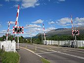 Banavie level crossing.jpg