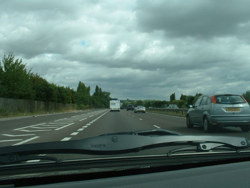 File:A12 Brentwood bypass heading ebound layby.jpg