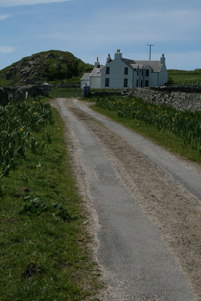 File:B8066-hynish.jpg