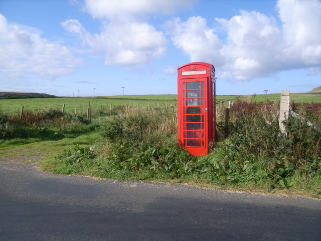 File:Telephone box at Midbea - Geograph - 953814.jpg
