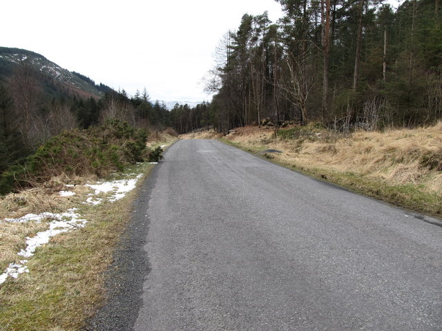 File:Sandbank Road north of the Yellow Water Picnic Area - Geograph - 3375725.jpg