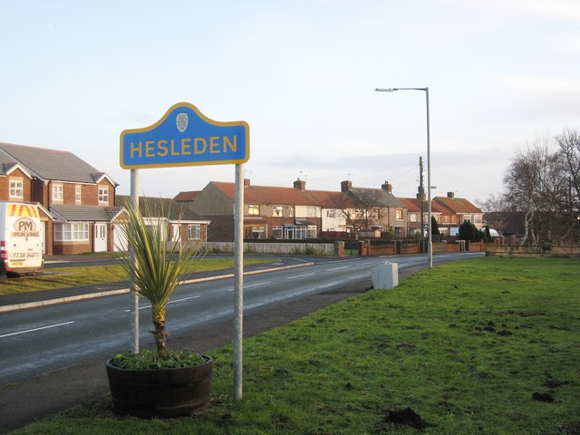 File:Road into Hesleden - Geograph - 1670371.jpg