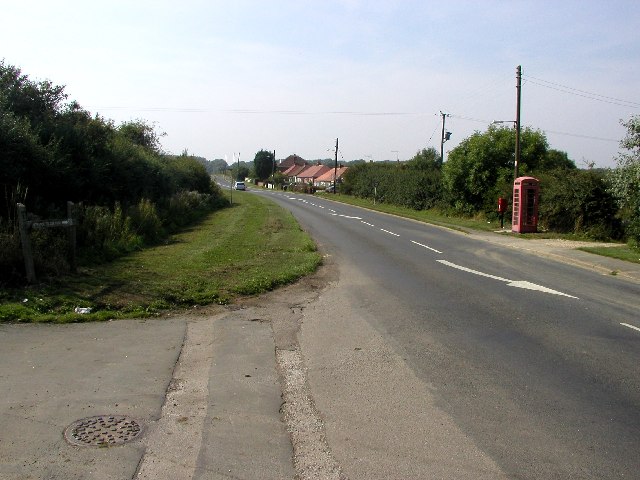File:The exit from Danes Dyke - Geograph - 47039.jpg