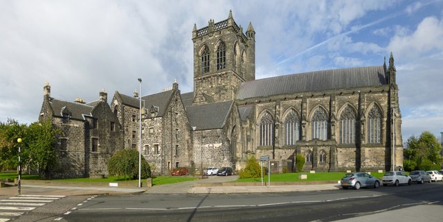 File:Paisley Abbey (C) Lairich Rig - Geograph - 3711513.jpg