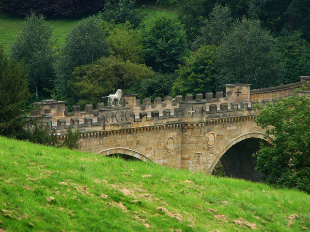 File:The Lion Bridge - Geograph - 919287.jpg