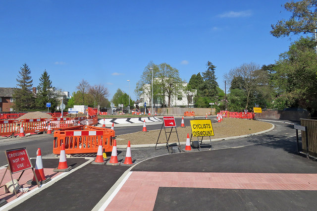 File:Reworking Fendon Road roundabout - Geograph - 6442903.jpg