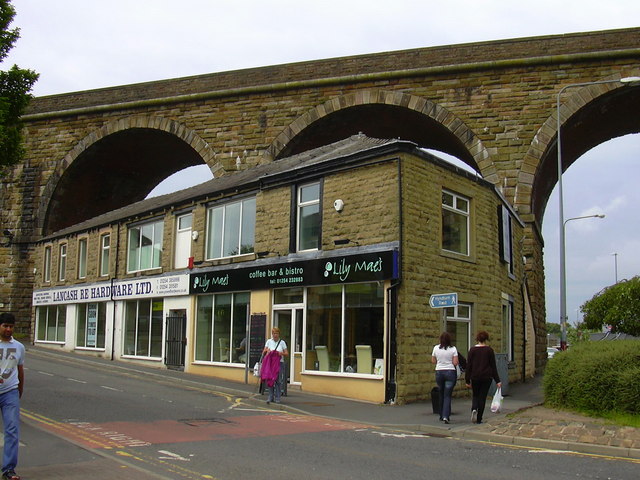 File:'Lily Mae's' 18 King Street, Accrington, Lancashire BB5 1PR - Geograph - 1943059.jpg