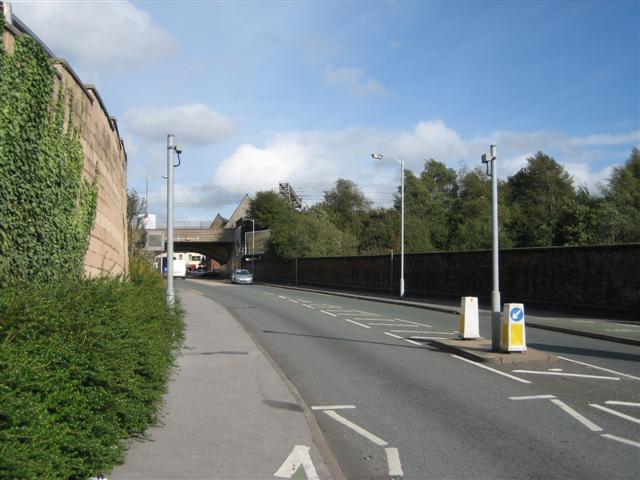 File:Height detector, Georges Road, Stockport - Coppermine - 8576.JPG