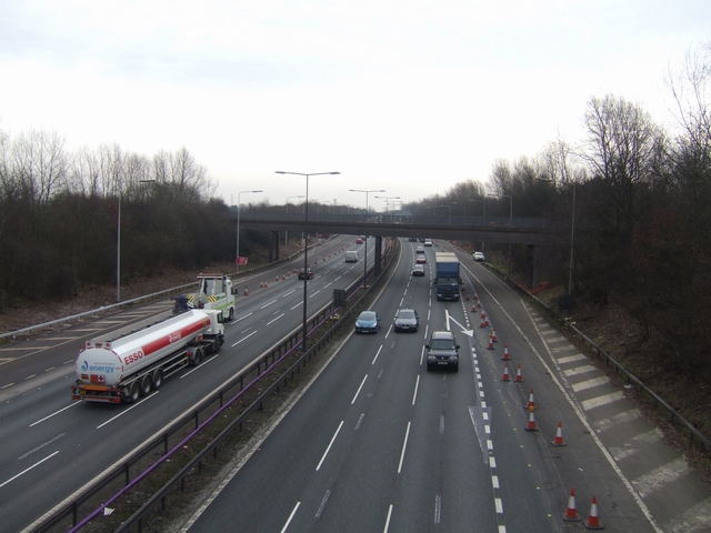 File:M6 South of Bognop Road - Geograph - 1681142.jpg