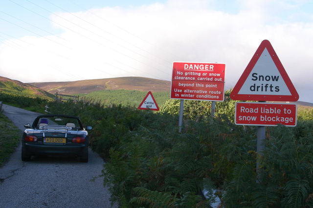 File:You have been warned! - Geograph - 1078785.jpg