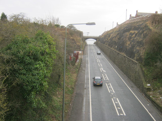 File:A167 south through Ferryhill Cut (C) peter robinson - Geograph - 3324820.jpg