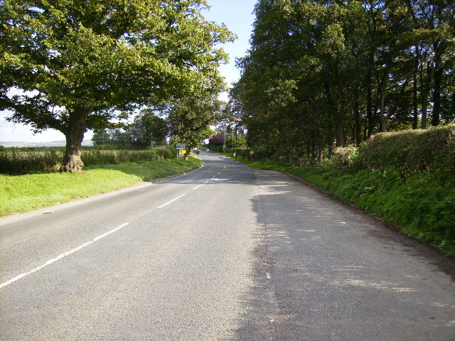 File:The B1257 on the outskirts of Malton - Geograph - 248605.jpg