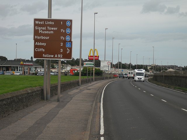 File:Welcome to Arbroath - Geograph - 1664748.jpg