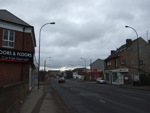 File:Attercliffe Road (A6178) heading east (C) JThomas - Geograph - 2808545.jpg
