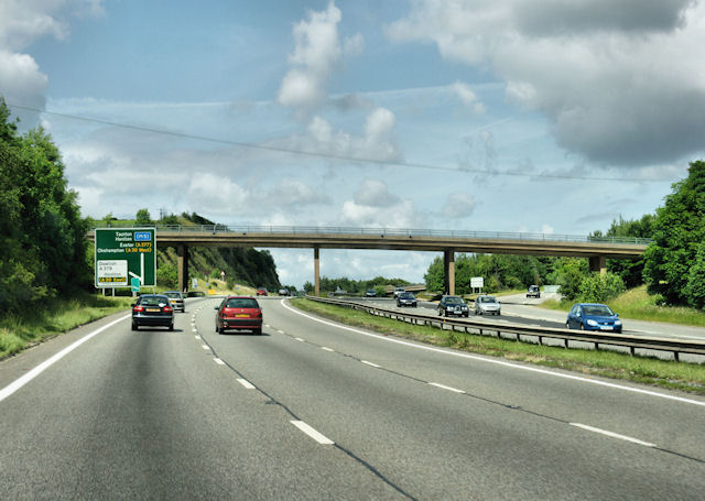 File:A38, Kennford Overbridge - Geograph - 1368541.jpg