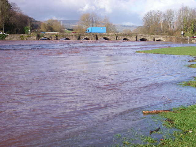 File:Usk Bridge over Dolau Meadows - Geograph - 355839.jpg