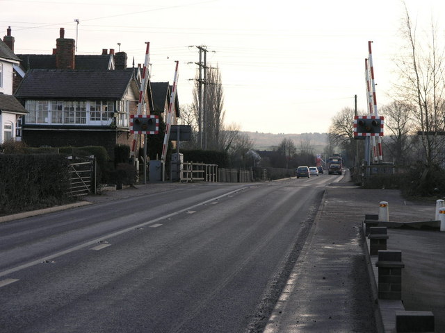 File:A515 Level Crossing - Geograph - 133980.jpg