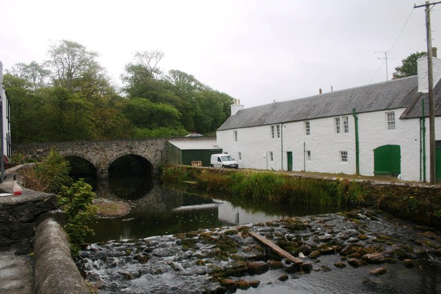 File:Sorn and the Bridge - Geograph - 2572509.jpg