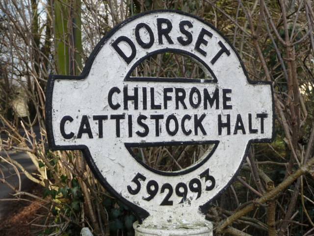 File:Cattistock- detail of Cattistock Halt signpost - Geograph - 2244433.jpg