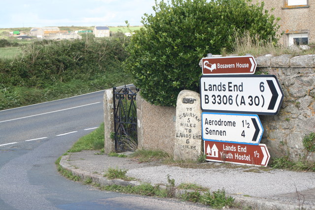 File:Road signs old and new - Geograph - 1470281.jpg