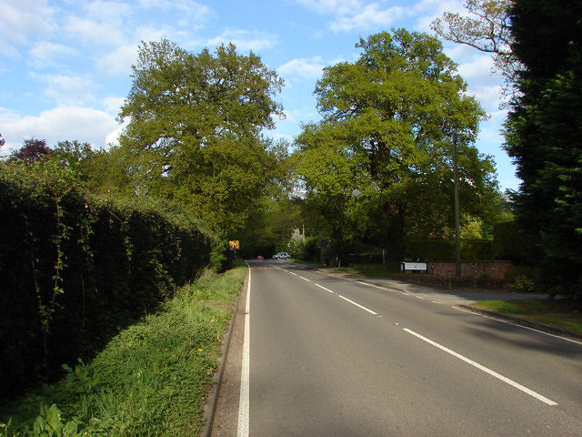 File:B386, The Longcross Road (C) Alan Hunt - Geograph - 1839229.jpg