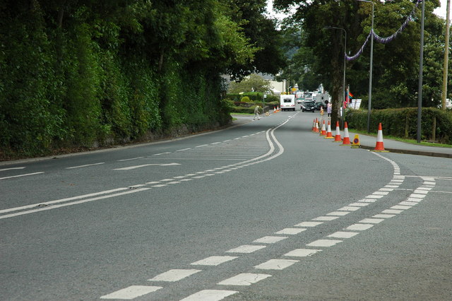 File:The A494 entering Bala.jpg