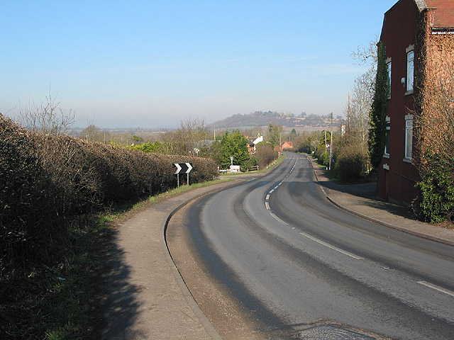 File:A417 to Ledbury passing through Hartpury - Geograph - 687316.jpg
