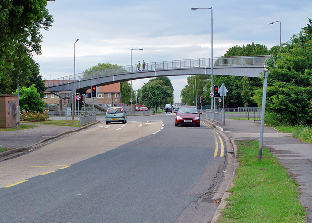 File:Footbridge over Boothferry Road, Hull - Geograph - 878551.jpg