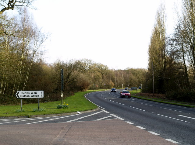 File:The A320 looking southwards - Geograph - 713290.jpg